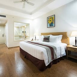 [Combo Tết Âm Lịch] 3N2Đ Vinpearl Nha Trang Bay Resort 5* + Vé Máy Bay Vietnam Airlines Từ HCM, Buffet Sáng, Vui Chơi Không Giới Hạn VinWonders Dành Cho 01 Người, Khởi Hành Mùng 1, 2, 4