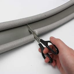 Combo 2 Ron Thanh Nẹp Xốp Chèn Chắn Cửa Chống Bụi Côn Trùng Dài 90cm Legaxi