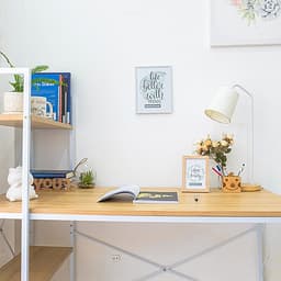 Bàn Làm Việc BEYOURs Neuly Table Gỗ Chân Sắt Phối Kệ Sách Đa Năng