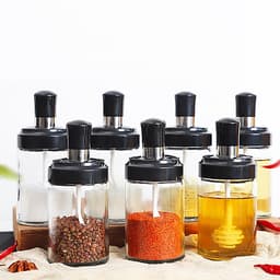 Lọ đựng gia vị - Hũ gia vị kèm muỗng không thể thiếu trong gia đình