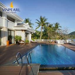 [Combo Tết Âm Lịch] 3N2Đ Vinpearl Nha Trang Bay Resort 5* + Vé Máy Bay Vietnam Airlines Từ HCM, Buffet Sáng, Vui Chơi Không Giới Hạn VinWonders Dành Cho 01 Người, Khởi Hành Mùng 1, 2, 4