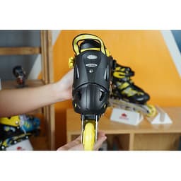 Giày Trượt Patin Trẻ Em Cougar 835L