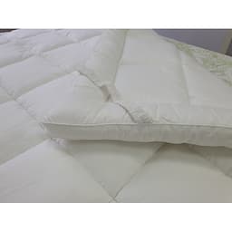 Topper Everon White