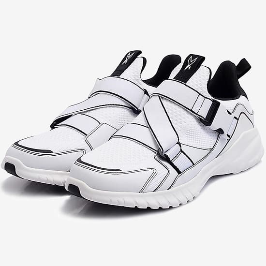 Giày Thể Thao Nam Biti's Hunter BKL Black Line DSMH02303TRG