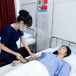 Thẩm Mỹ Ruby Beauty - Bác Sĩ Lương Ngọc|Gương Mặt Thanh Thoát Nhờ Cằm V-Line