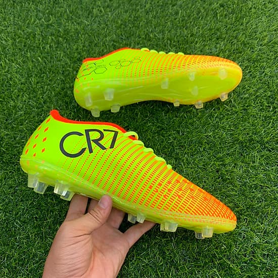 Giày Đá Bóng Đinh Cao CR7
