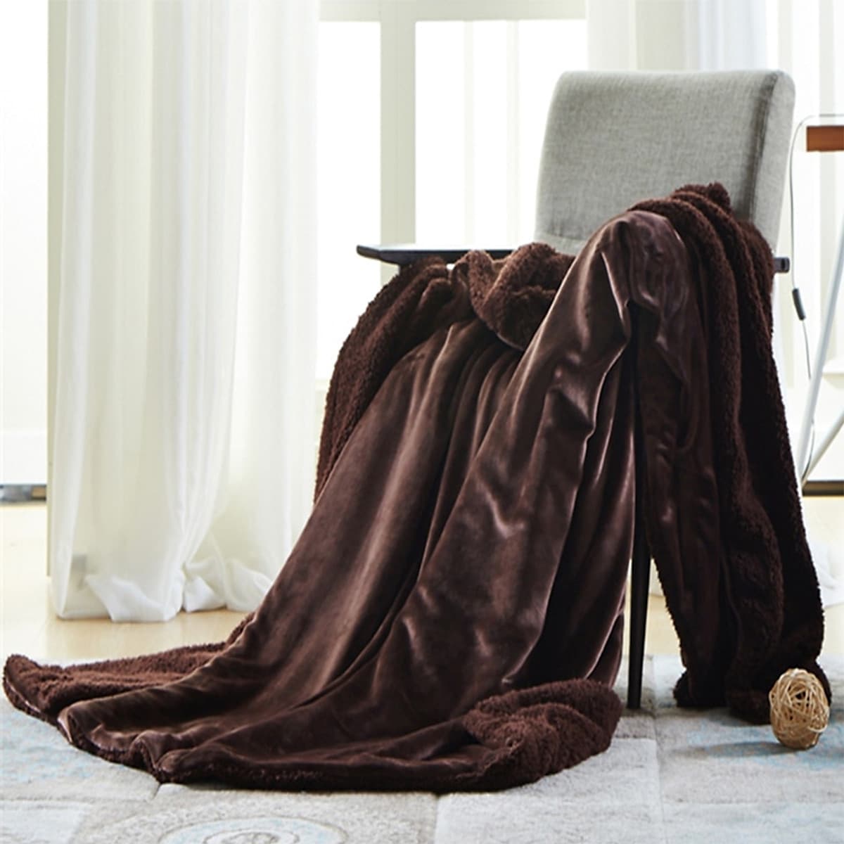 Chăn Lông Cừu Siêu Mềm Mịn (2m x 2m3)