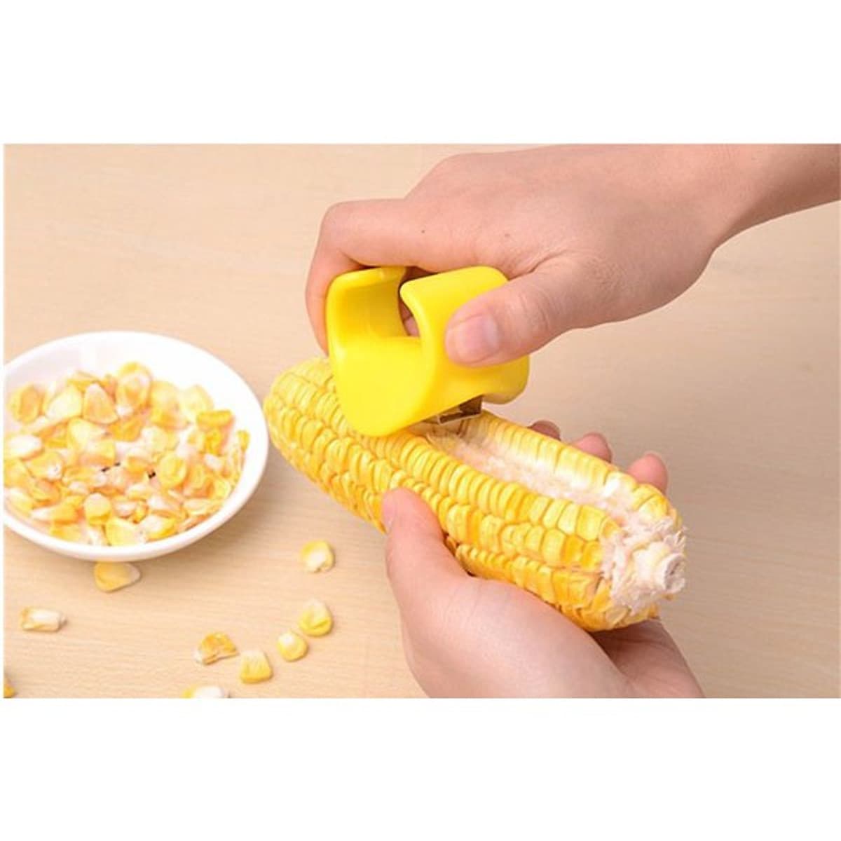 Máy Xay Nghiền Đồ Khô Đa Năng Tiện Dụng Tại Nhà - Tặng Kèm Dụng Cụ Tách Hạt Ngô