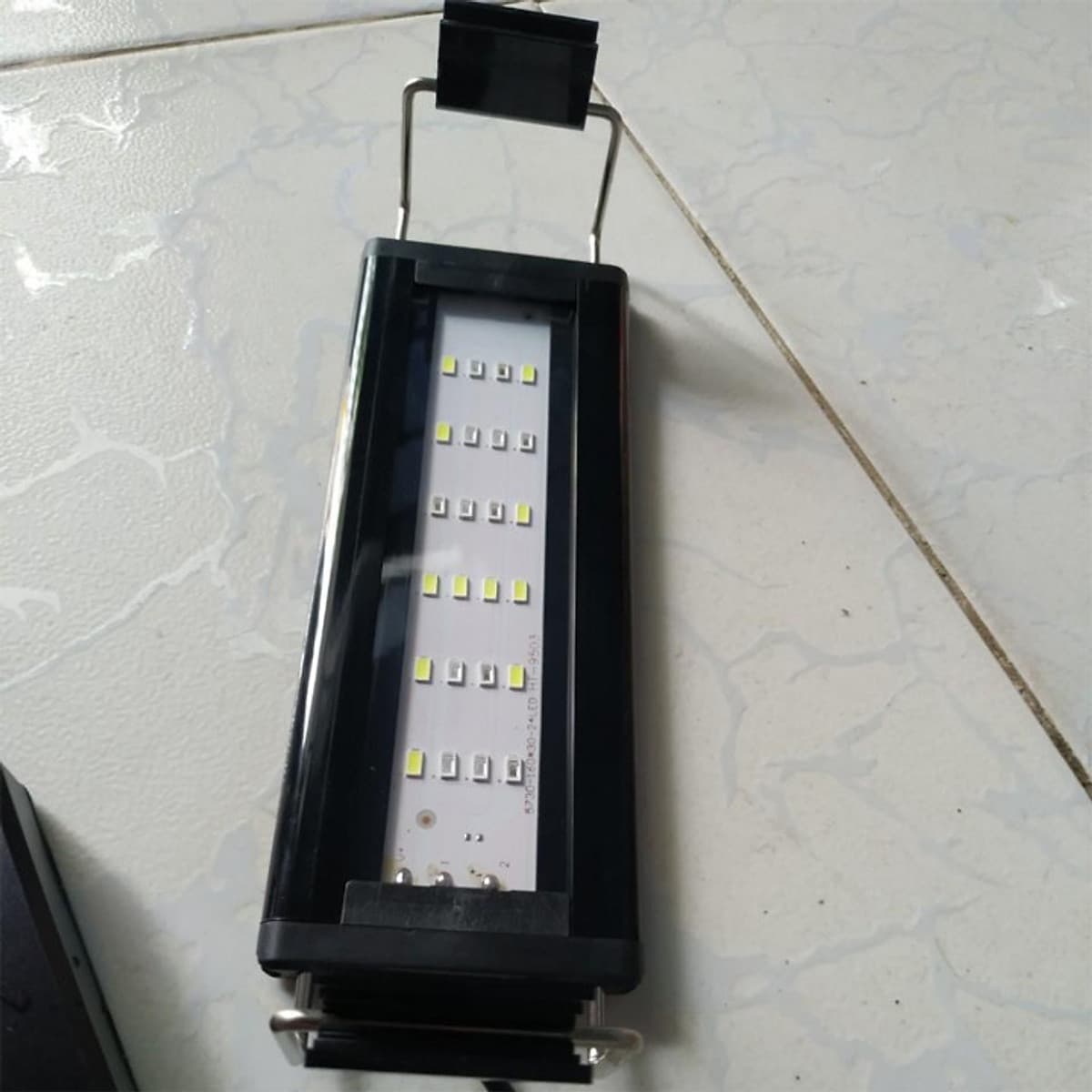Đèn bể cá LED ĐỔi MÀU 4 dãy led cho hồ cá cảnh