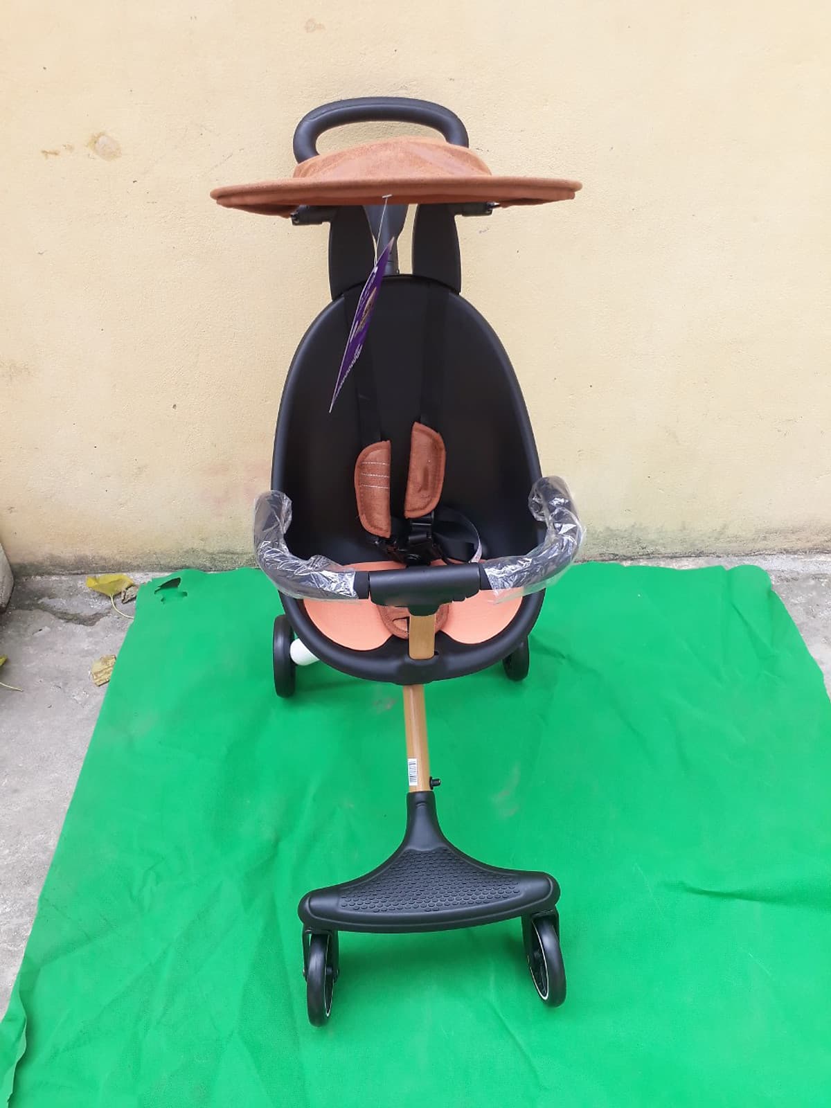 Xe đẩy dạo chơi 2 chiều gấp gọn cao cấp V5B