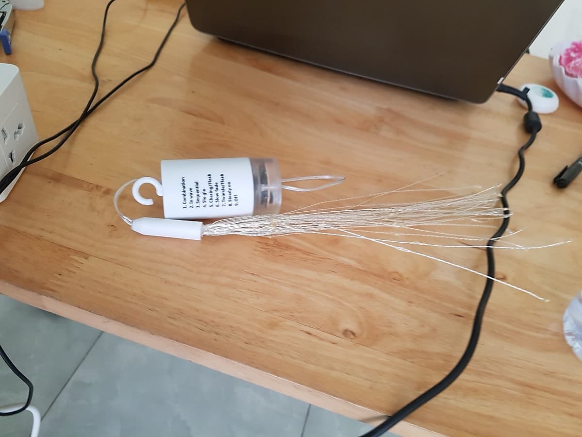 Đèn Led Pháo Hoa CHỐNG NƯỚC, 8 CHẾ ĐỘ NHÁY, CÓ ĐIỀU KHIỂN, 120 bóng, 40 dây, nguồn 4 pin tiểu AA, trang trí đám cưới, sinh nhật, tiệc, sự kiện, phòng ngủ.