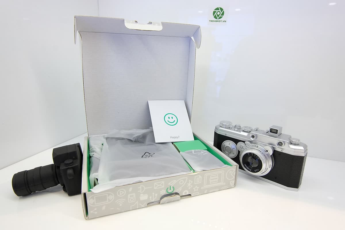 Bộ 2 pin và sạc đôi RavPower NP-FW50 cho Sony A6000, A6300, A6500, A7, A7 II, A7R, A7S... - Hàng chính hãng