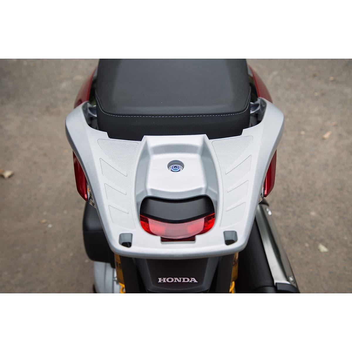 Tay Dắt SH 300iSH 2017-2019 STĐA ( Đen và Bạc) Cao Cấp