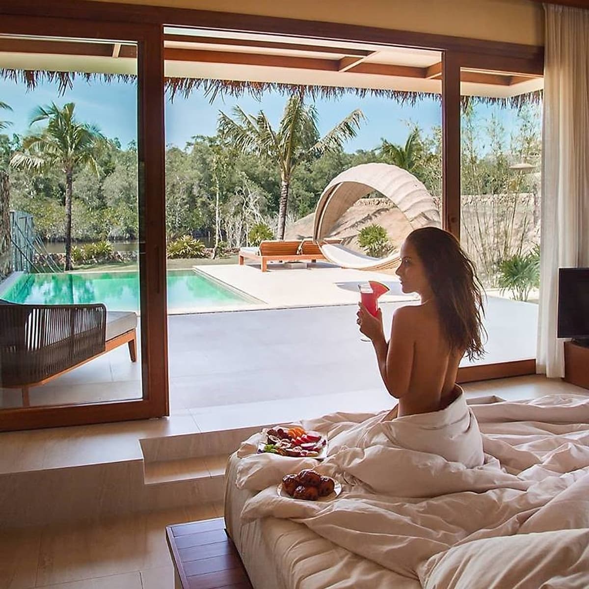 Gói 3N2Đ Fusion Resort 5* Phú Quốc - Villa 01 Phòng Ngủ Hồ Bơi Riêng, Buffet Sáng, Tặng Gói Spa, Tặng Voucher Ăn Uống 1 Triệu Trong Tuần, Đón Tiễn Sân Bay, Dành Cho 02 Người Lớn & 02 Trẻ Em Dưới 12 Tuổi