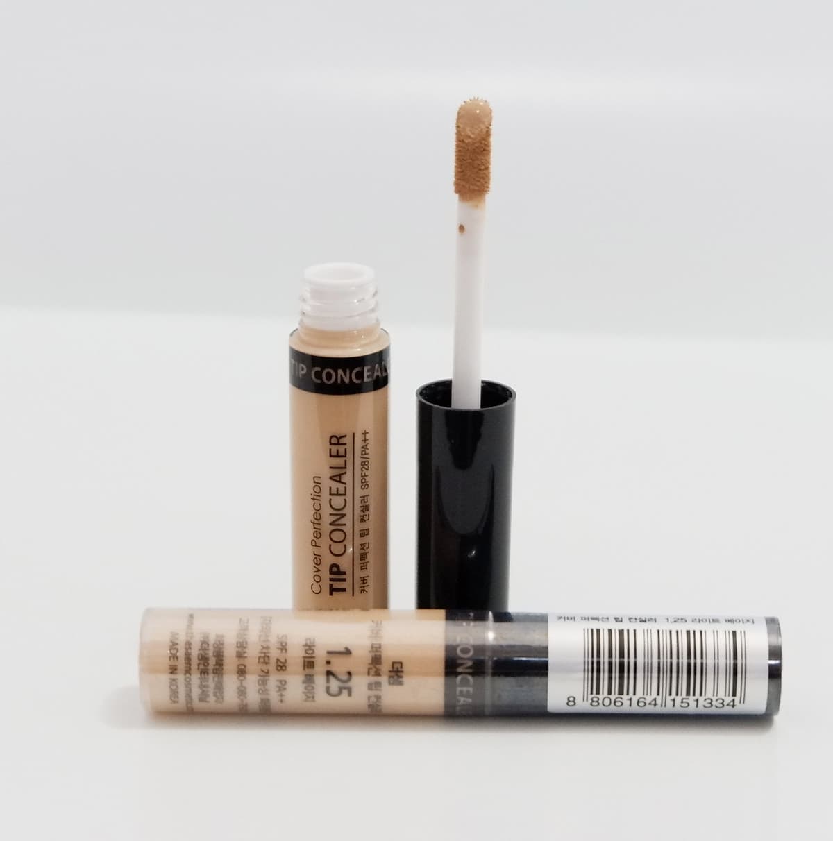 Kem Che Khuyết Điểm The Saem Cover PerfectionTip Concealer (6.5g)
