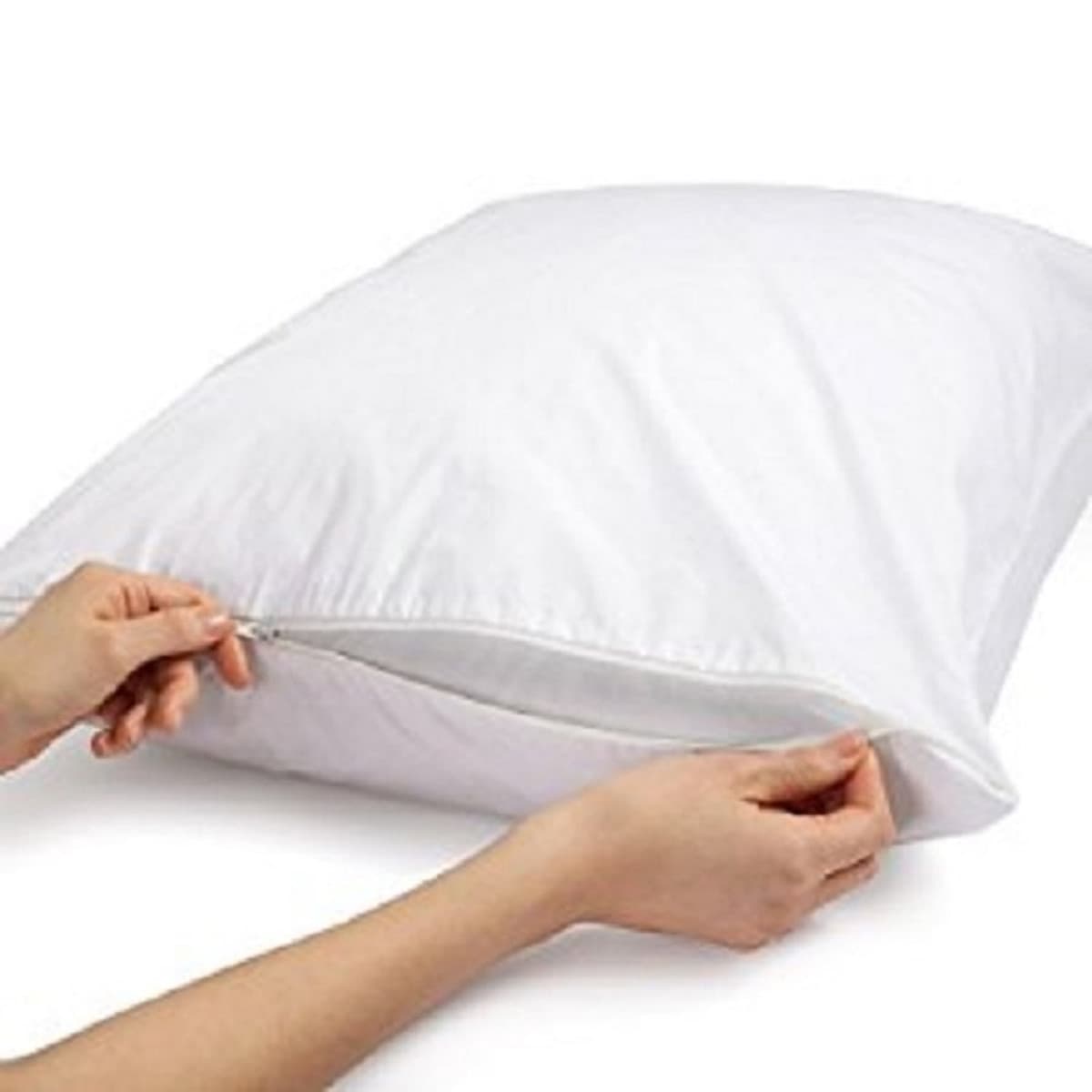 1 cặp ruột gối hơi cao cấp - Gòn bông nhân tạo an toàn sức khỏe, không chứa chất độc hại - Có khóa kéo dễ dàng thêm bớt gòn bên trong - Êm ái, mềm mịn