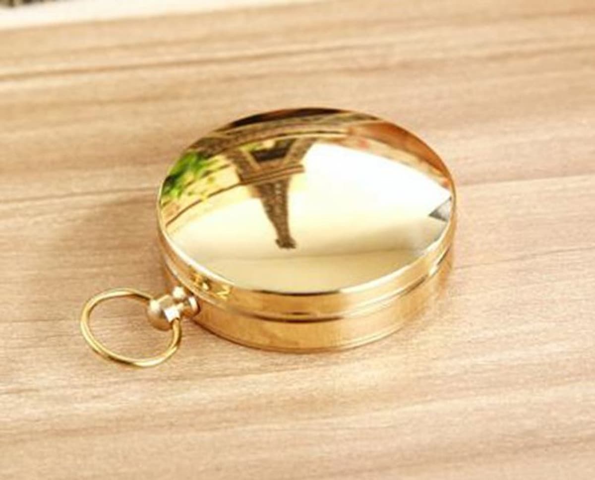 La bàn chỉ phương hướng chống nước