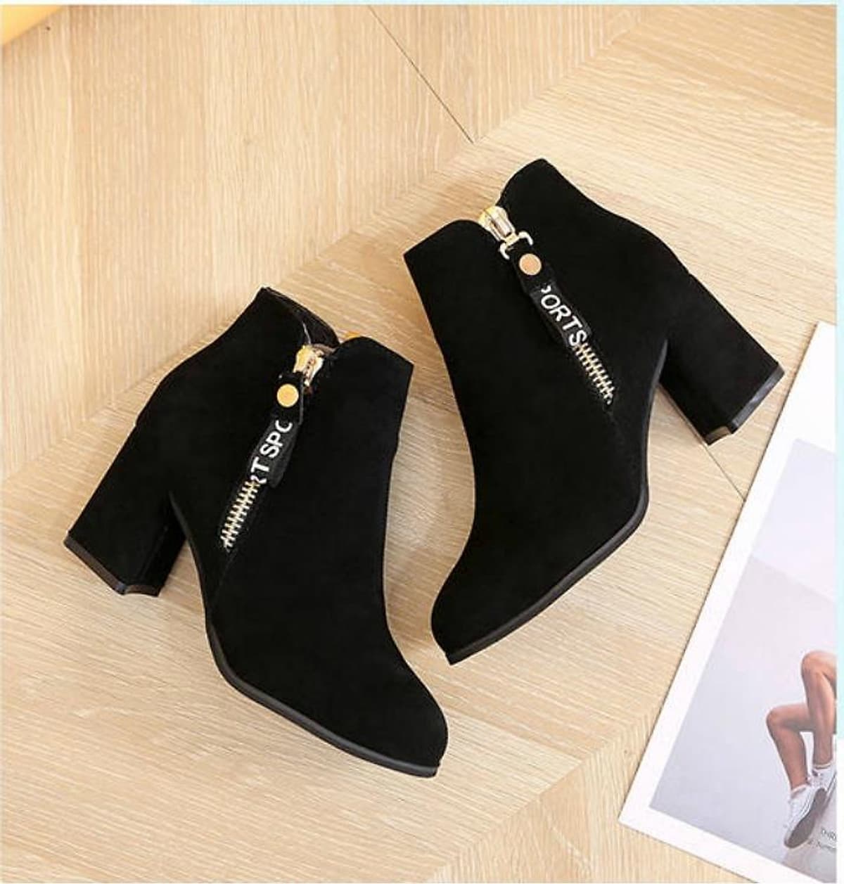 IELGY [Size34-43] Thick bottom women's shoes tide comfortable mid-heel 7cm fashion short boots shoes