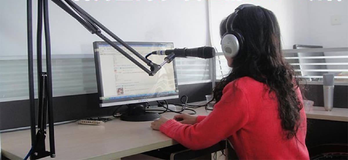 CHÂN KẸP MICRO NB-35 - Chân kẹp micro, Giá kep Mic 360, dùng cho các loại Micro