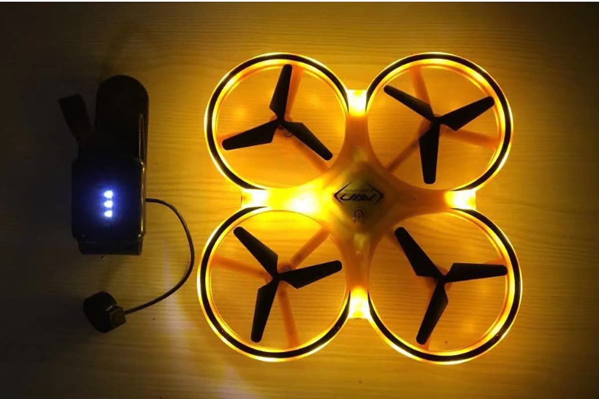Máy bay UFO điểu khiển cảm ứng bằng tay - Không camera