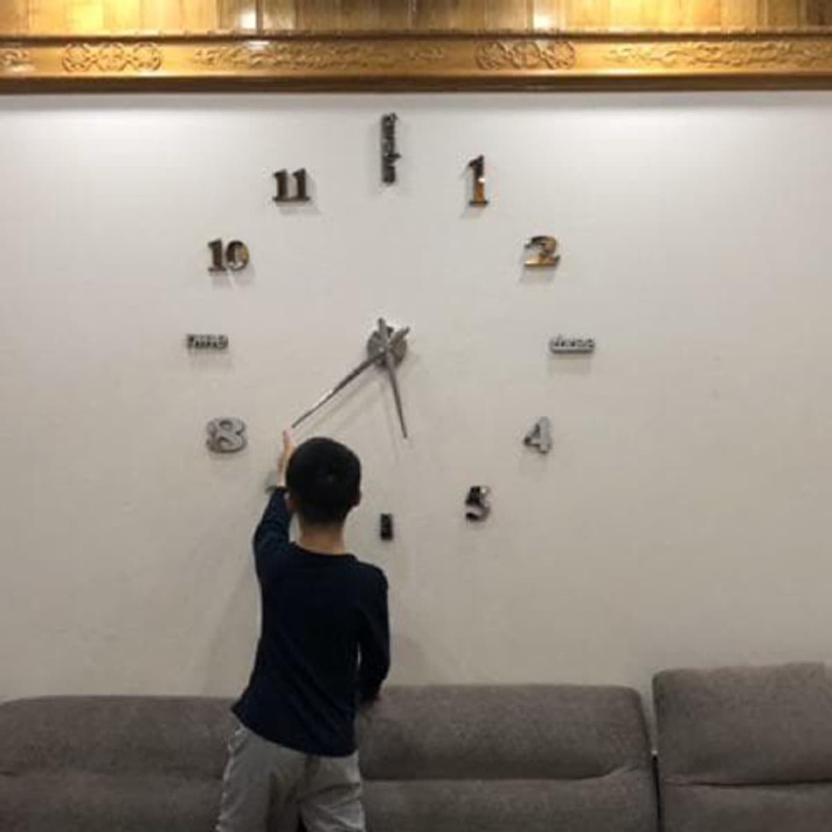 Đồng Hồ Treo Tường Dán Tường 3D Chính Hãng Shouse loại lớn bằng Xốp và Meka cao cấp trang trí nghệ thuật đẹp  treo phòng khách, phòng ngủ
