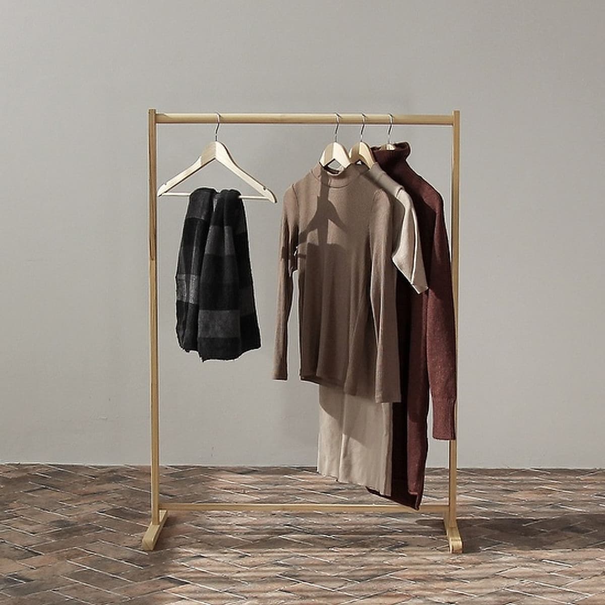 Giá Treo Quần Áo Gỗ Thông OCHU - Single Hanger