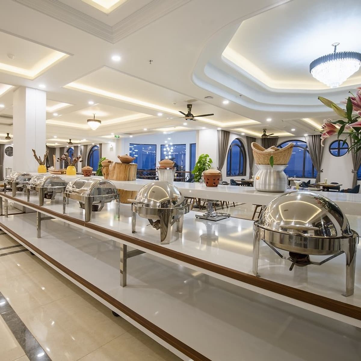 [Combo Tết Âm Lịch] 3N2Đ The May Beach Hotel 3* Phú Quốc + Vé Máy Bay Từ HCM, Bữa Sáng, Hồ Bơi, Bãi Biển Riêng Dành Cho 01 Người, Khởi Hành Mùng 2, 3, 4 Tết