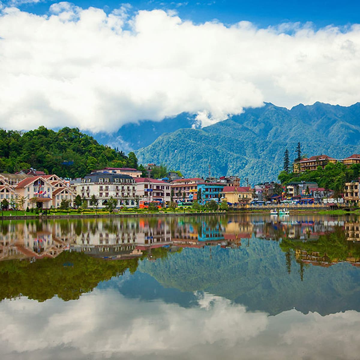 Combo Sapa Roxana Hotel 3* + Xe Giường Nằm, Khởi Hành Hàng Ngày Từ HN Dành Cho 01 Người