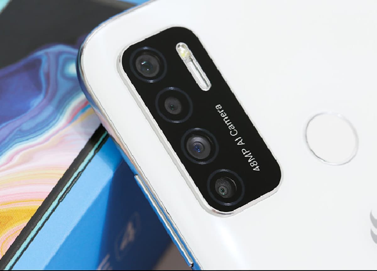Điện thoại Vsmart Live 4- 6gb| 64gb- Hàng chính hãng