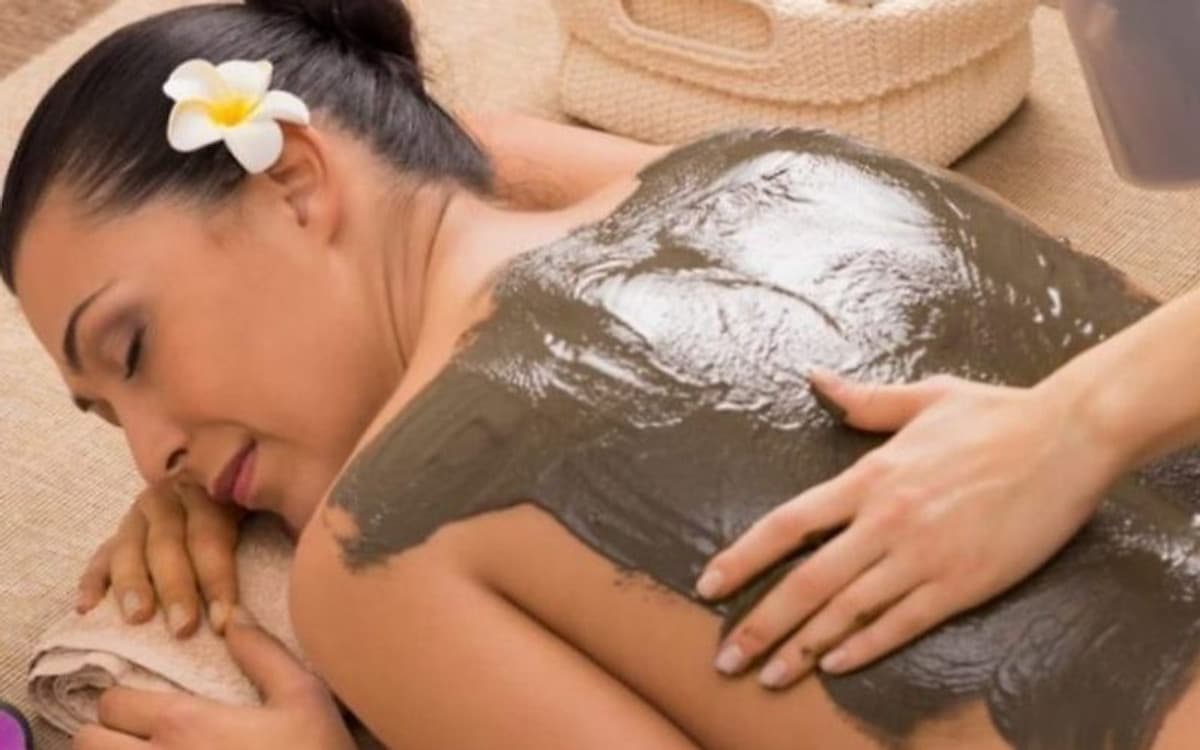 Liệu trình Tắm bùn khoáng thiên nhiên siêu mịn da toàn thân 8 in 1 - Nàng Sen Spa