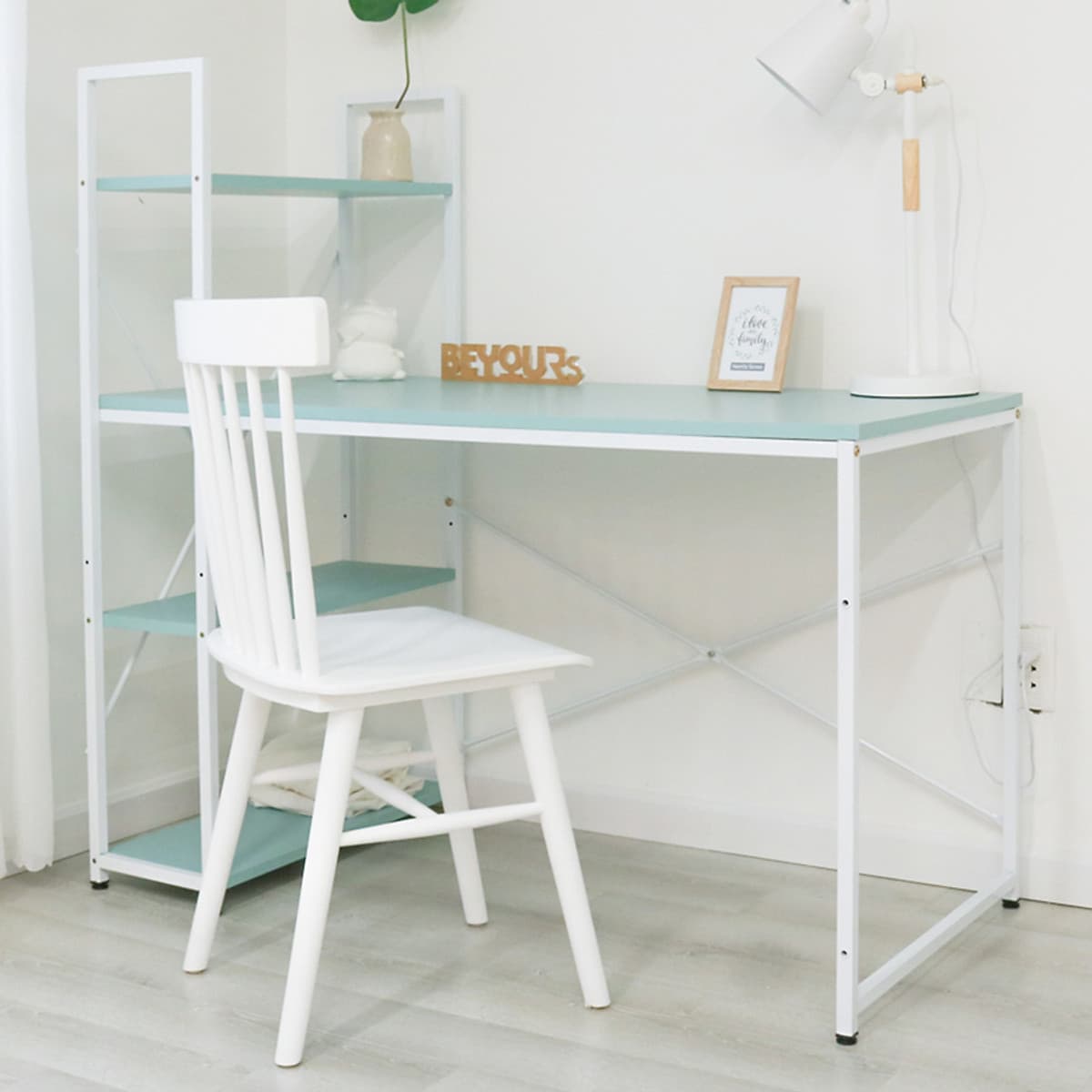Bàn Làm Việc BEYOURs Neuly Table Gỗ Chân Sắt Phối Kệ Sách Đa Năng