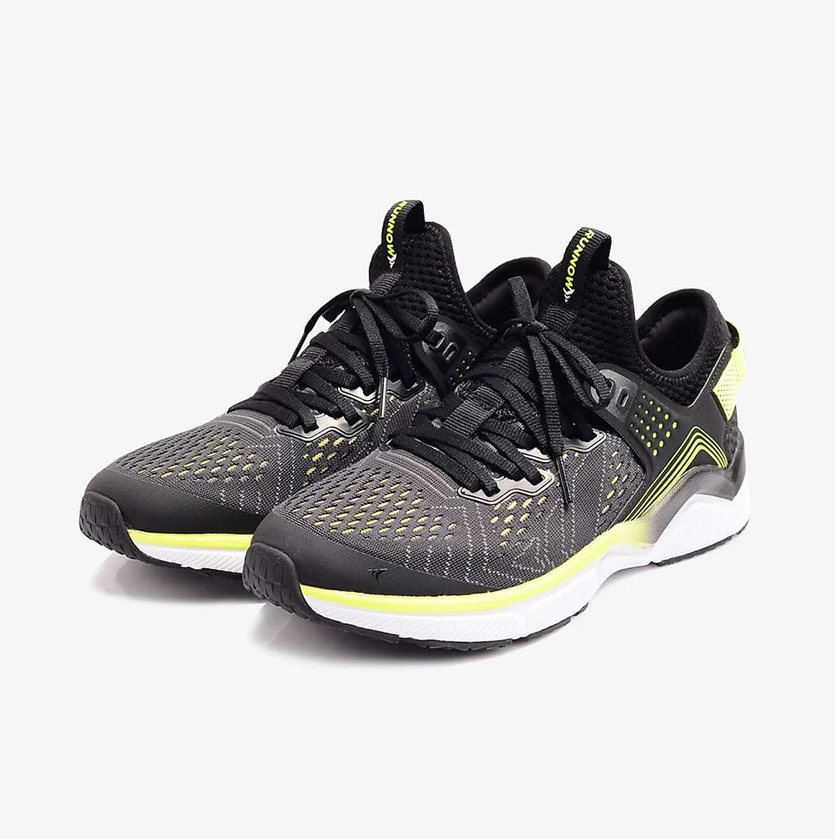 Giày thể thao Nữ Biti's Hunter Running DSWH03900XMN