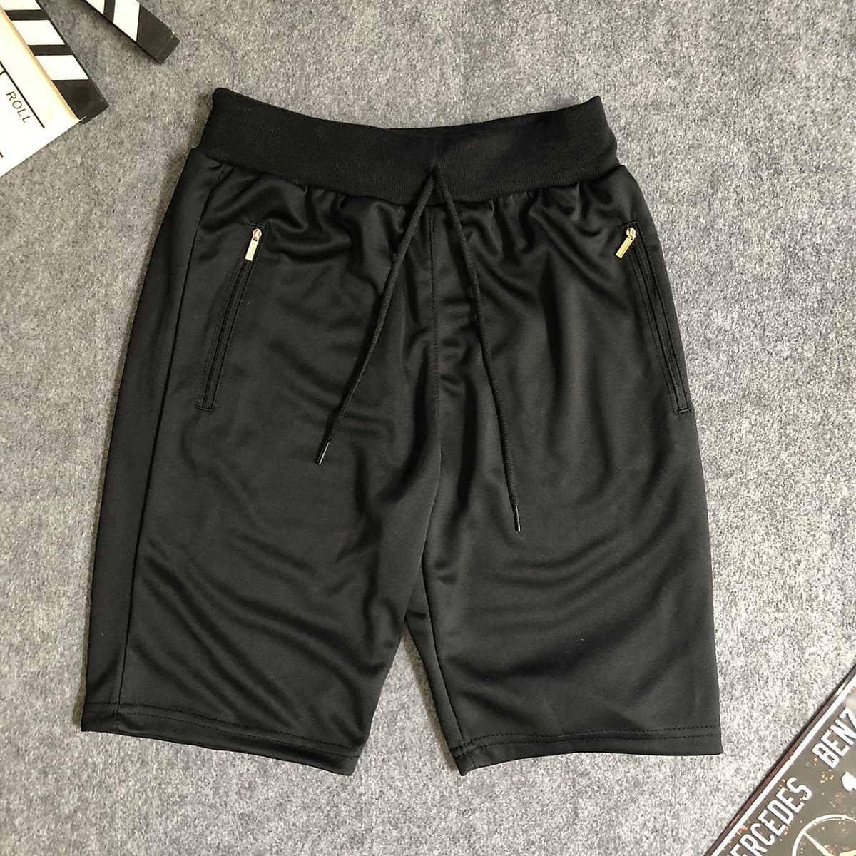 Quần thể thao tập gym nam có khóa túi