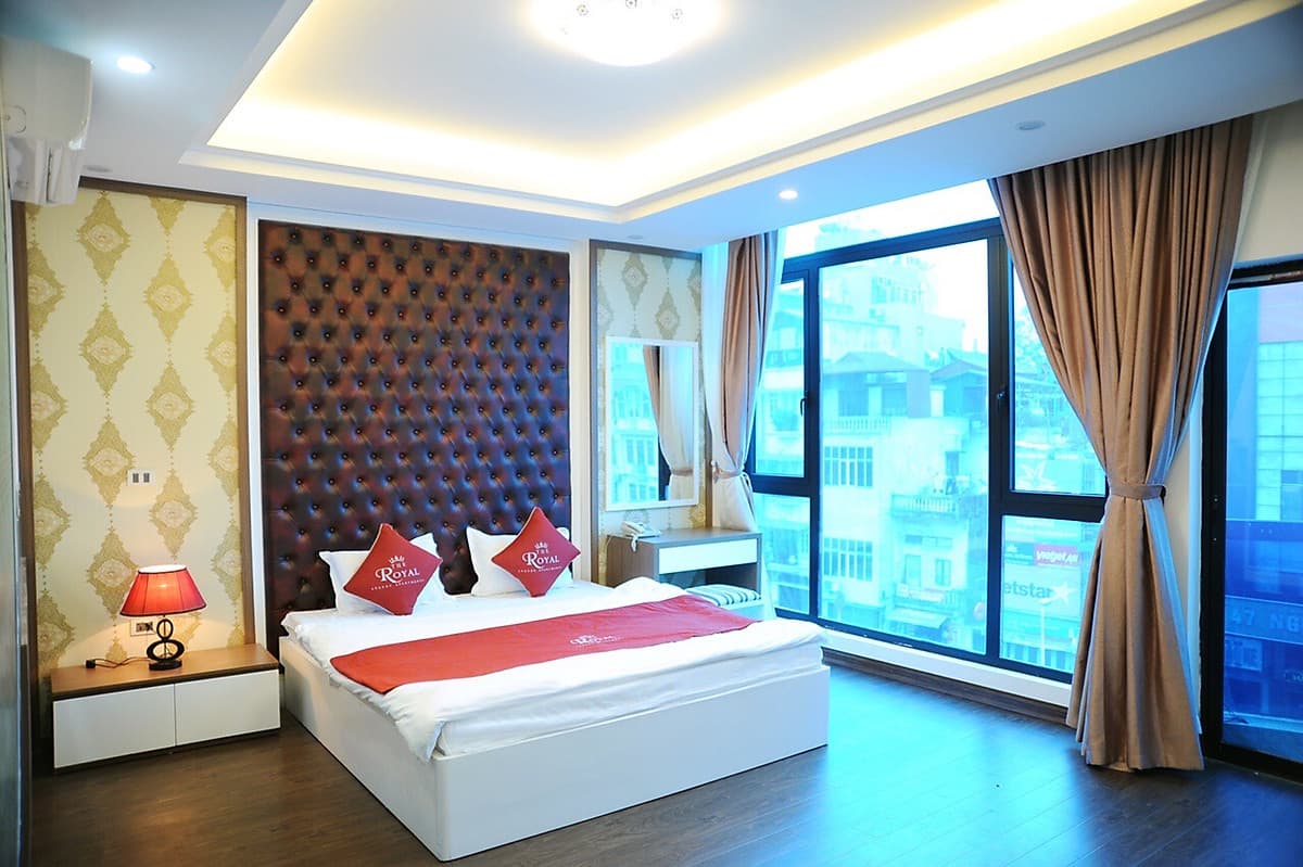 Royal Hotel Near Westlake -City View Room
