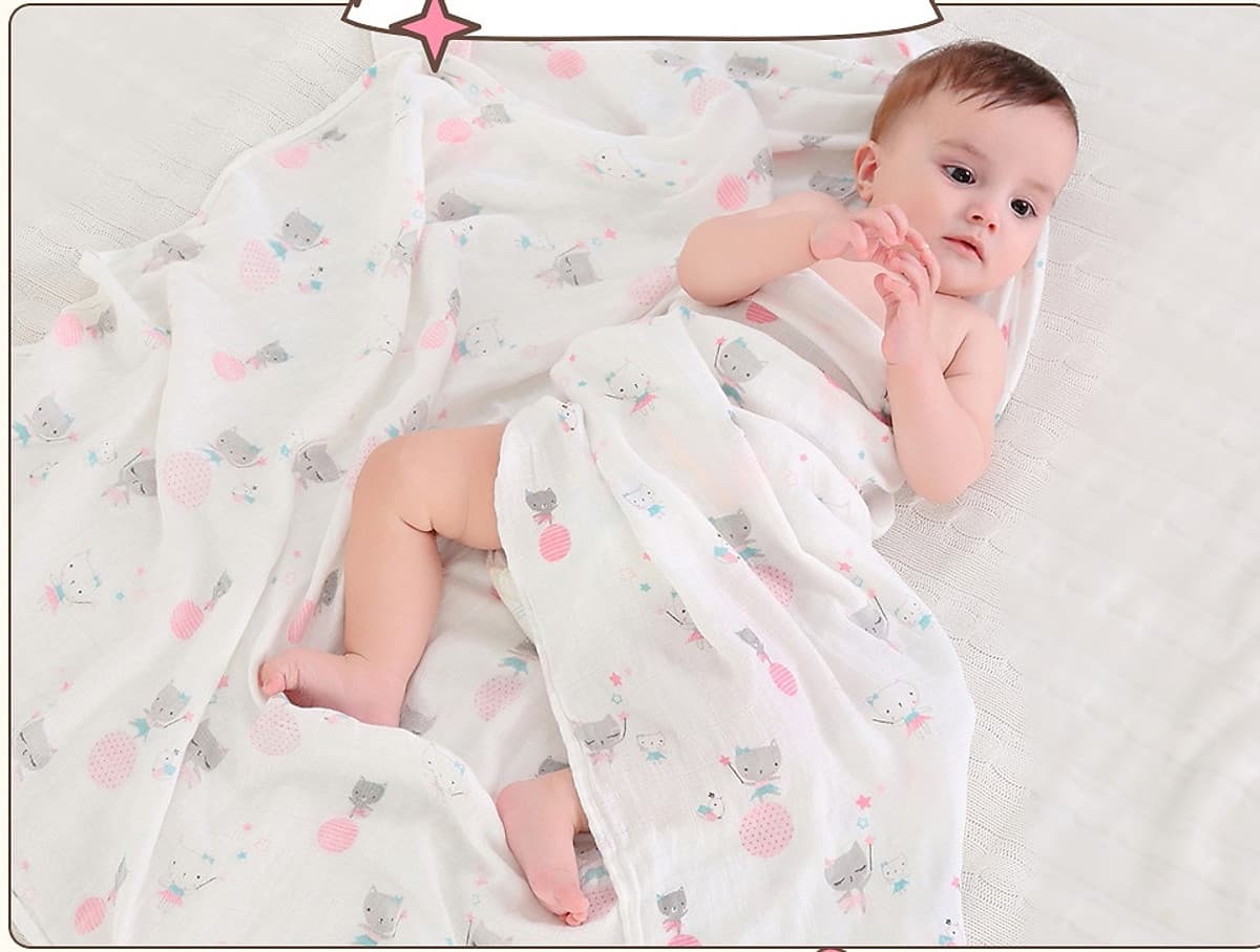Khăn Tắm Em Bé, Khăn Sợi Tre Kháng Khuẩn Siêu Mềm -Tặng Khẩu Trang (Màu ngẫu nhiên)