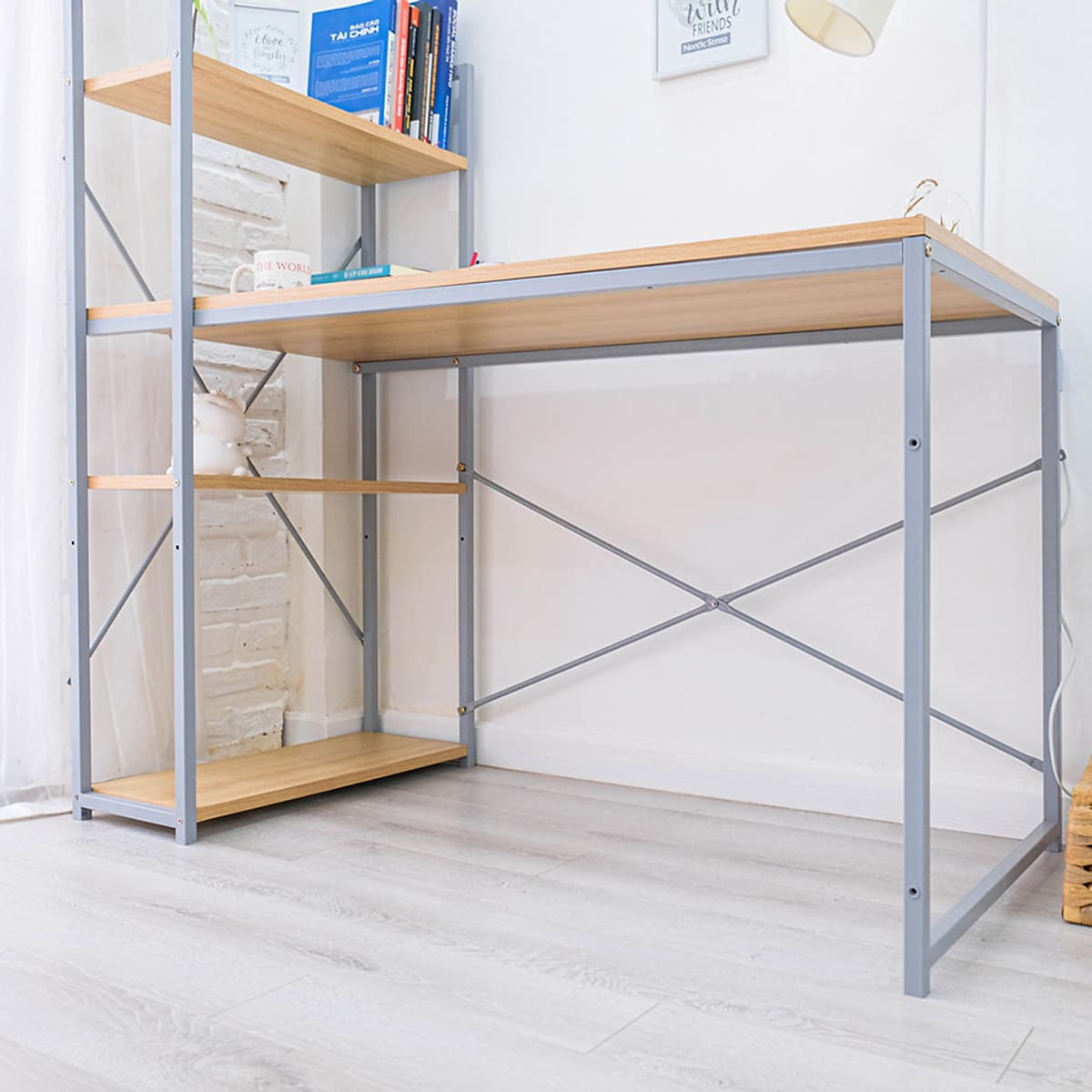 Bàn Làm Việc BEYOURs Neuly Table Gỗ Chân Sắt Phối Kệ Sách Đa Năng