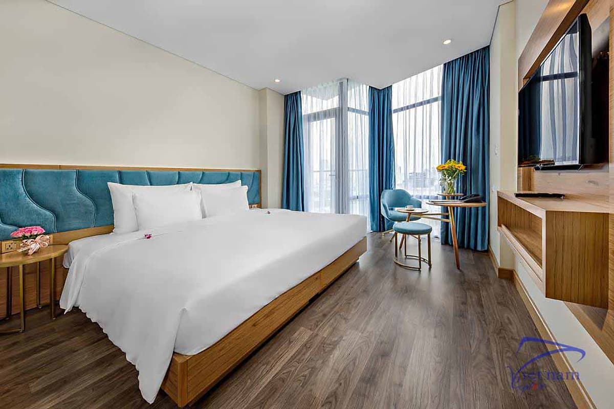 Voucher San Marino Boutique 4 sao Đà Nẵng 2 Ngày 1 Đêm – Miễn phí xe đón sân bay
