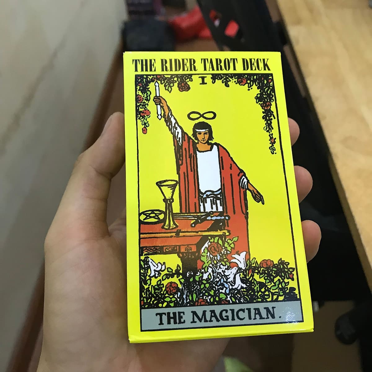 Bài Tarot Kèm Túi Đựng Bài – Bài Bói Tarot Chính Hãng Amalife - The Rider Waite Deck