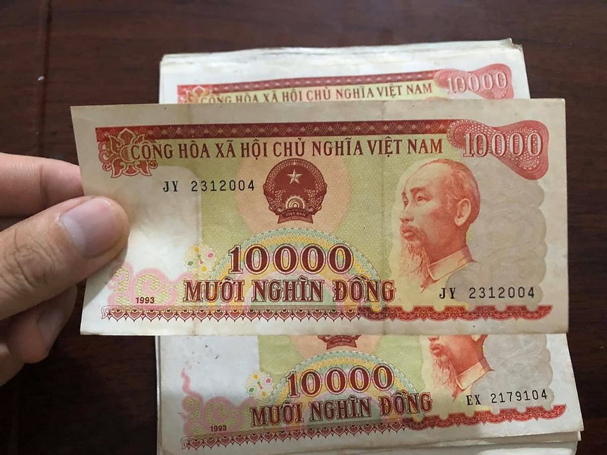 Tờ 10000 đồng Việt Nam 1993, tiền xưa bao cấp sưu tầm