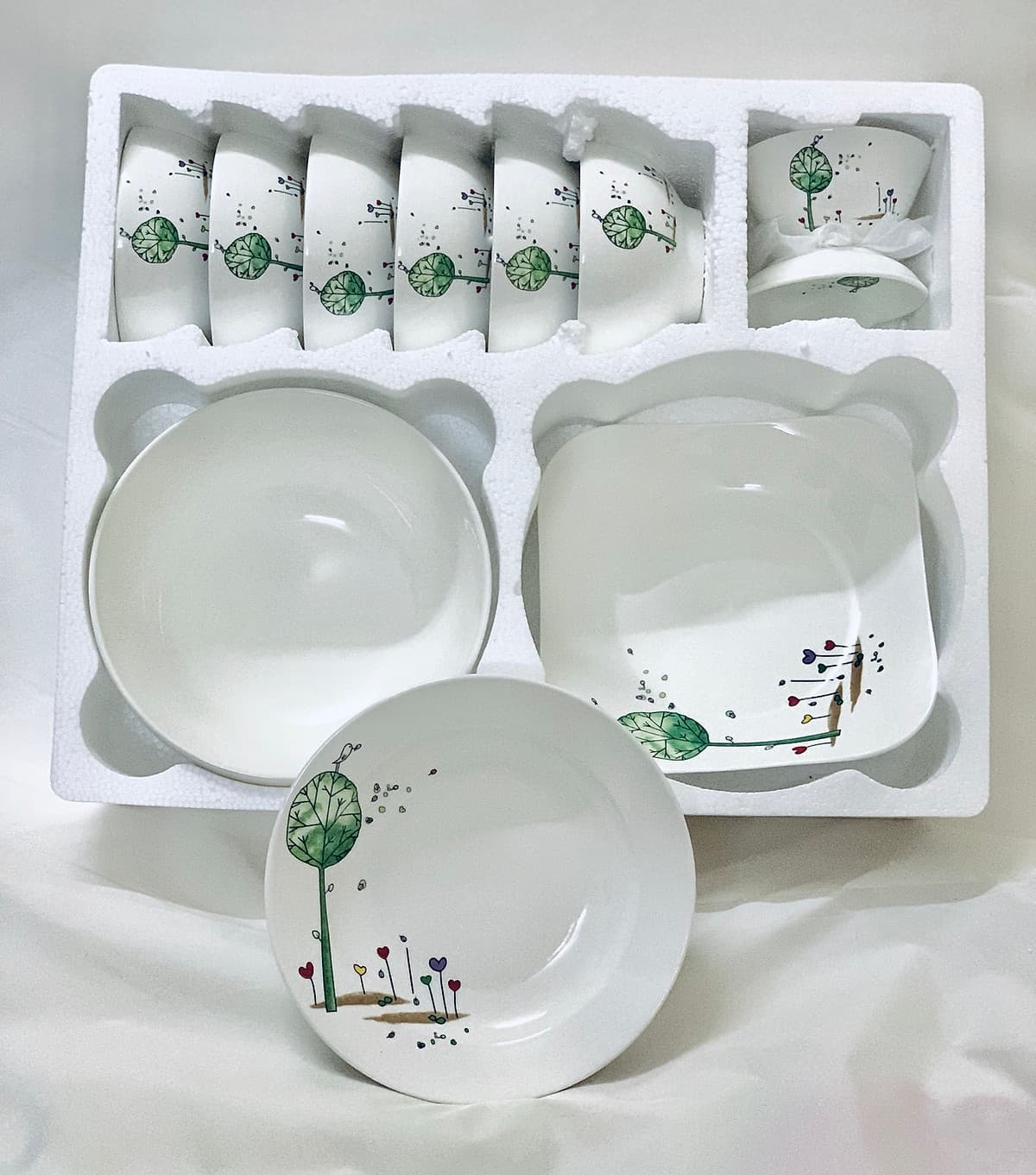Bộ đồ ăn gốm sứ cao cấp 11 món :bát, đĩa, tô, chén  gốm sứ  