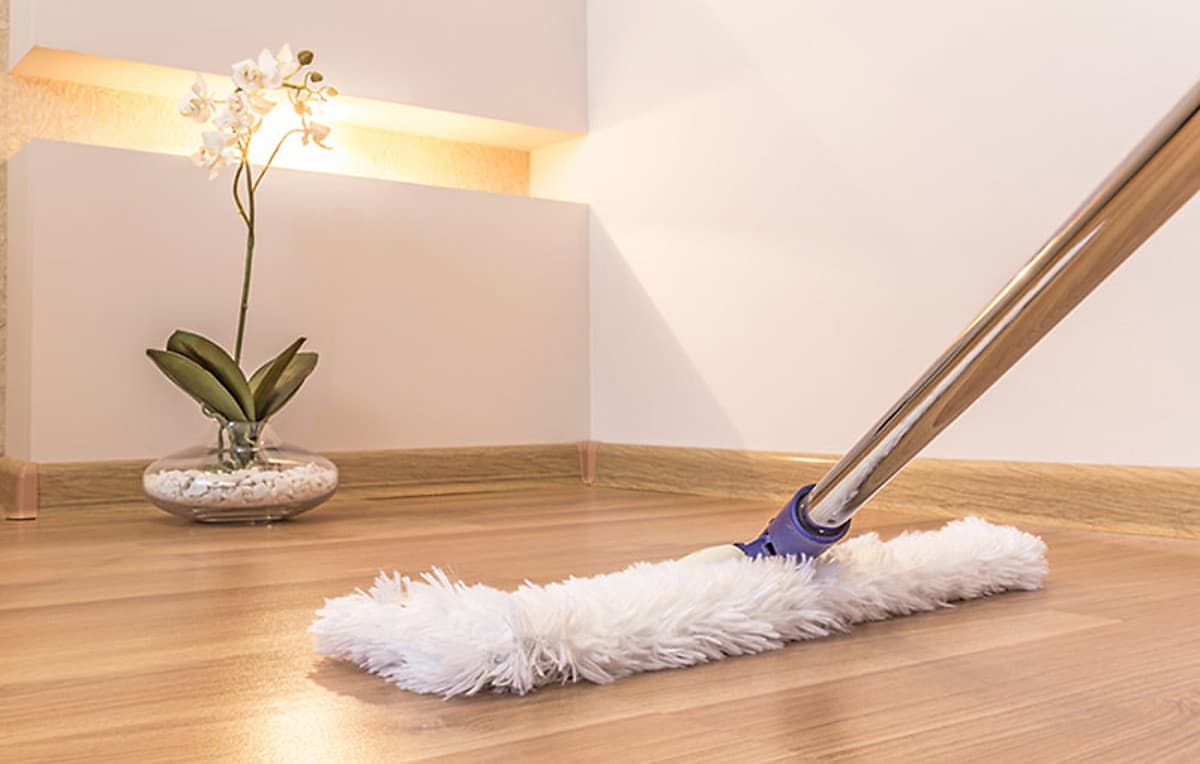 Nước Lau Sàn nhà Hương tinh dầu Quế Công Nghệ Thái Lan - fily 1 lít.