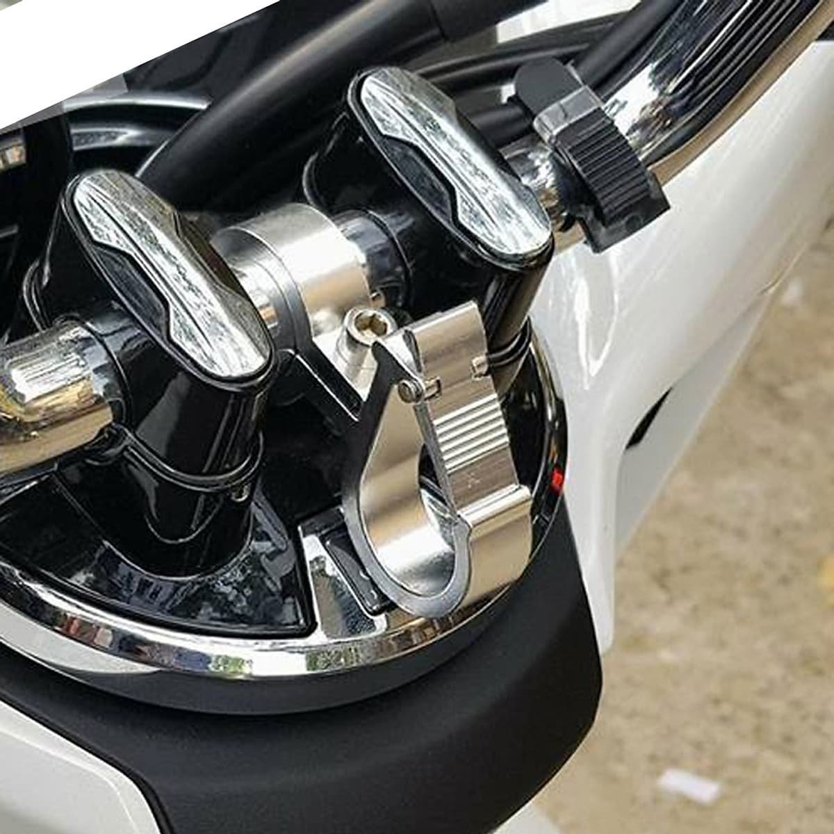 01 Móc Treo Đồ Nhôm Dành Cho Honda PCX + Tặng 01 Móc Gắng Chìa Khóa Xe Ngẫu Nhiên