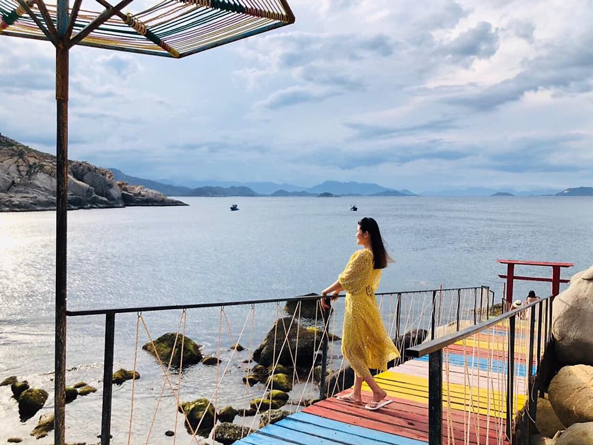 Tour Đảo Bình Hưng 1 Ngày ( Đi Cano) từ Nha Trang