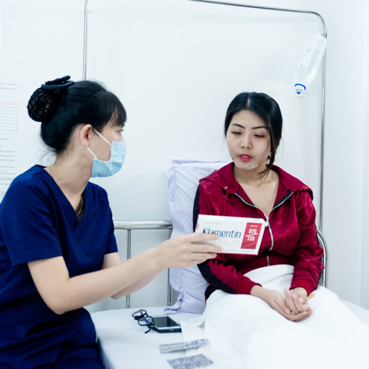 Thẩm Mỹ Ruby Beauty - Bác Sĩ Lương Ngọc|Gương Mặt Thanh Thoát Nhờ Cằm V-Line