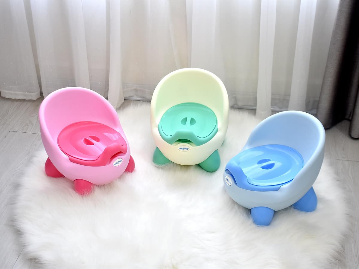 Bô vệ sinh trẻ em Kiu Kiu Babyhop cho bé từ 6 tháng đến 5 tuổi chống trơn trượt có chỗ dựa và khay