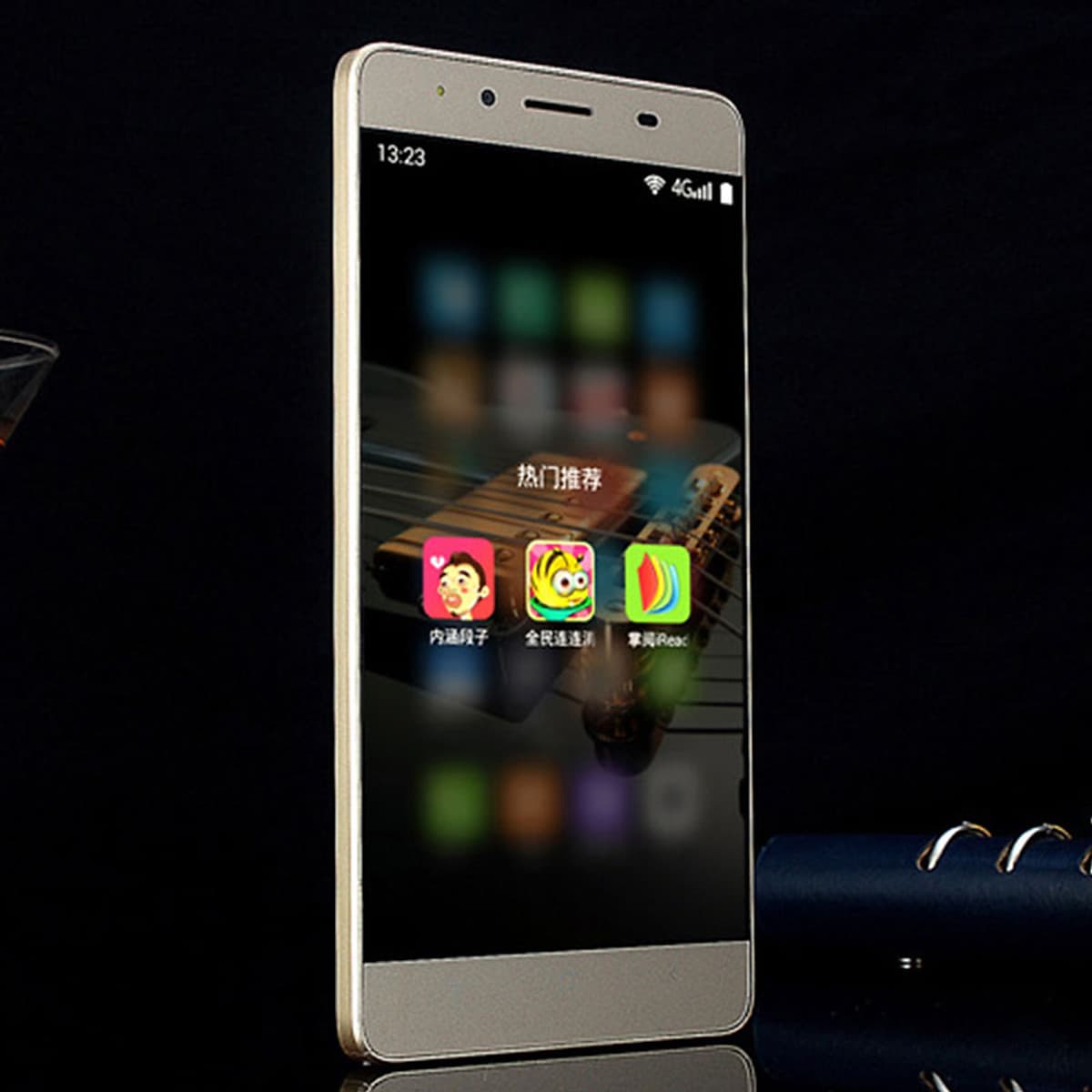 Điện Thoại Cảm Ứng 2018 Android4.4 2800Mah 