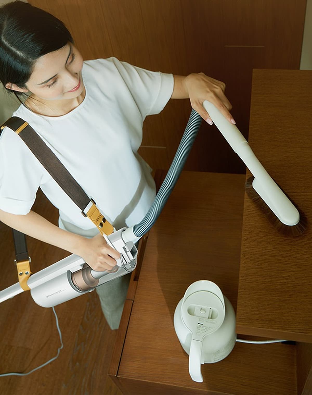 Máy Hút Bụi Cầm Tay Kết Hợp Đeo Vai DEERMA Cao Cấp DX800
