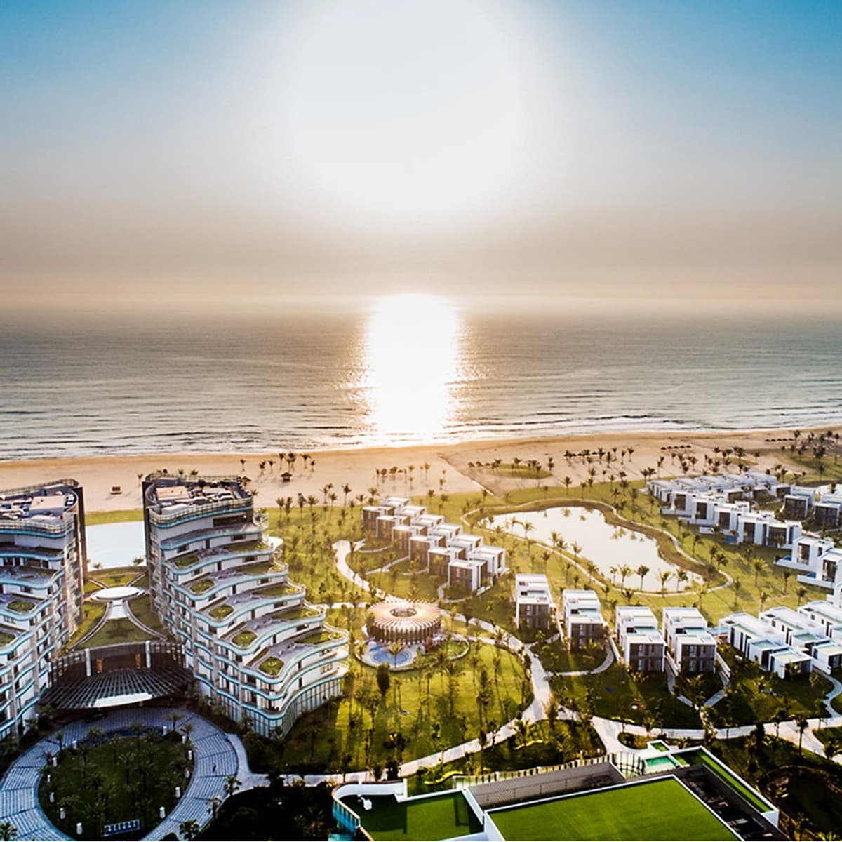 Voucher Xe 7 Chỗ Đưa / Đón Sân Bay Đà Nẵng - Vinpearl Nam Hội An