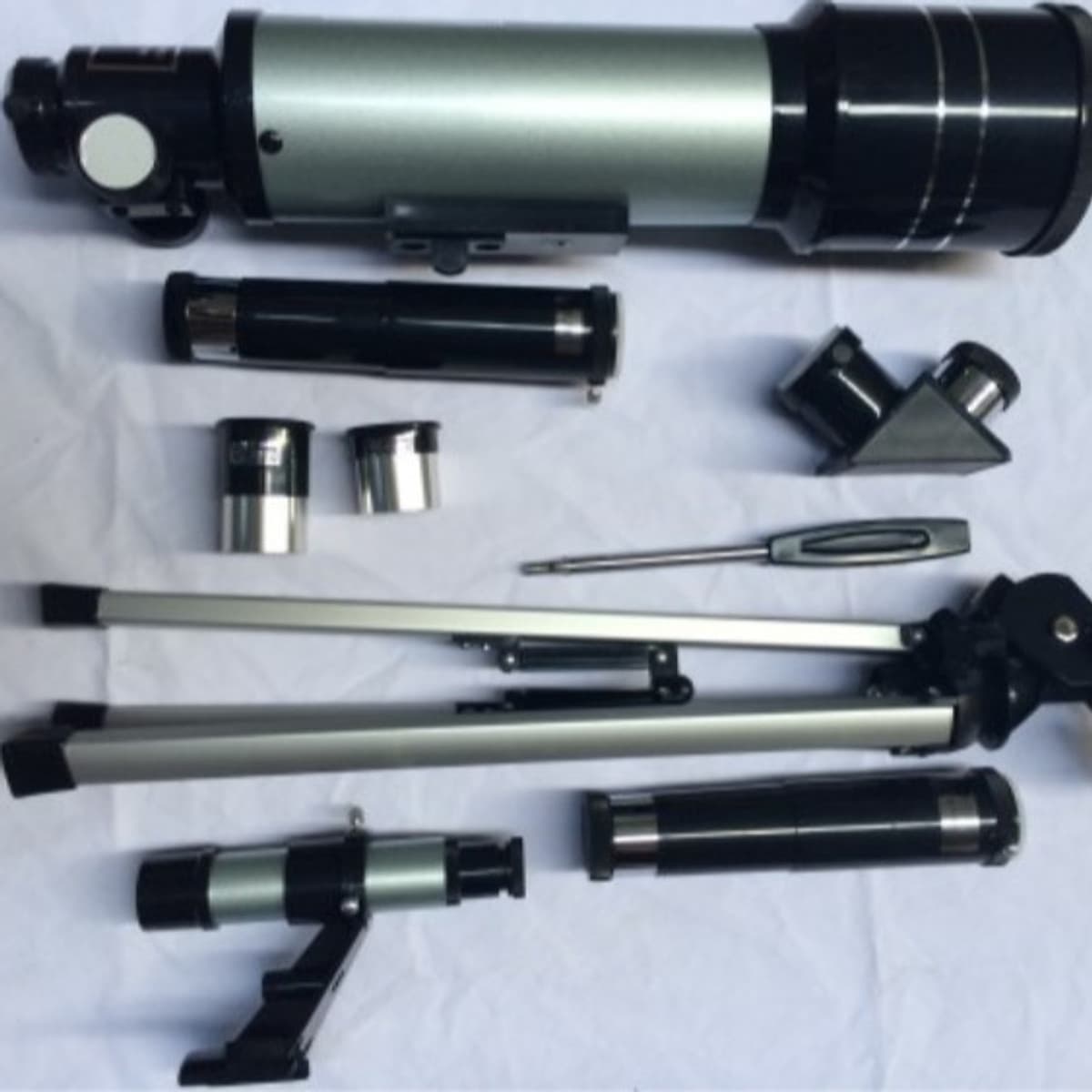 Kính thiên văn học Apollo D70-HÀNG CHÍNH HÃNG