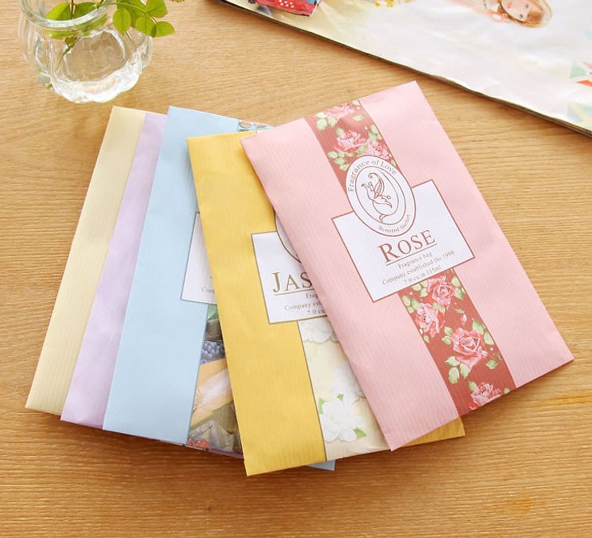 Combo 5 Túi Thơm Hương Hoa Thảo Mộc Thiên Nhiên Treo Tủ Quần Áo Khử Mùi, Đuổi Côn Trùng( Đủ 5 Mùi Hương)